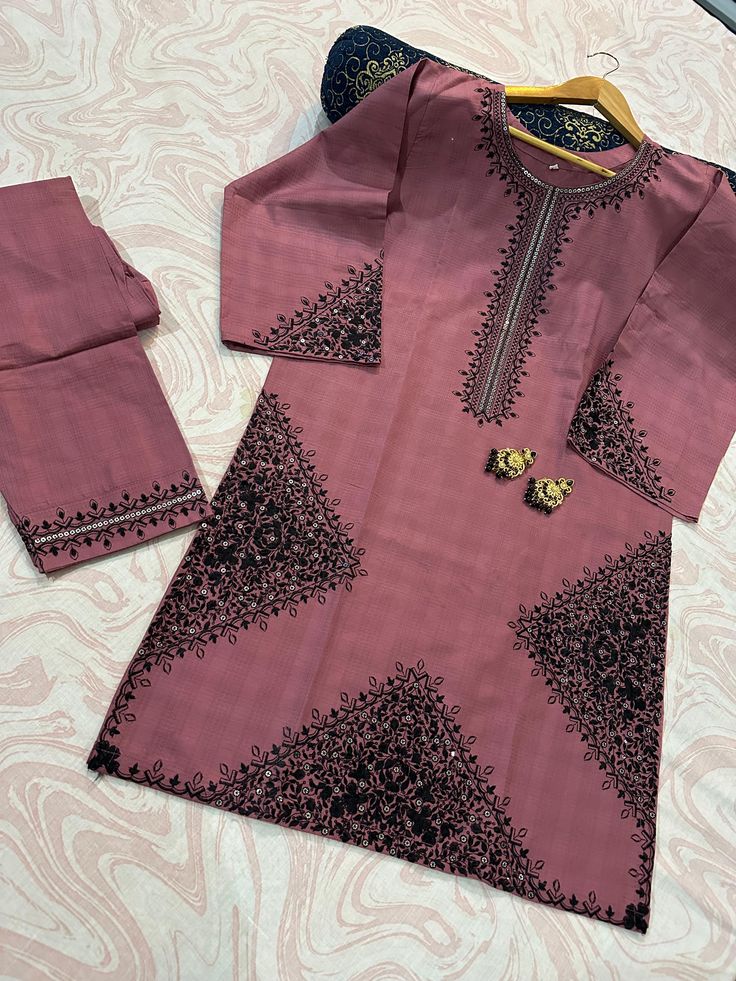 এমব্রয়ডারি কটন থ্রি-পিস (ওয়াইন পিংক)