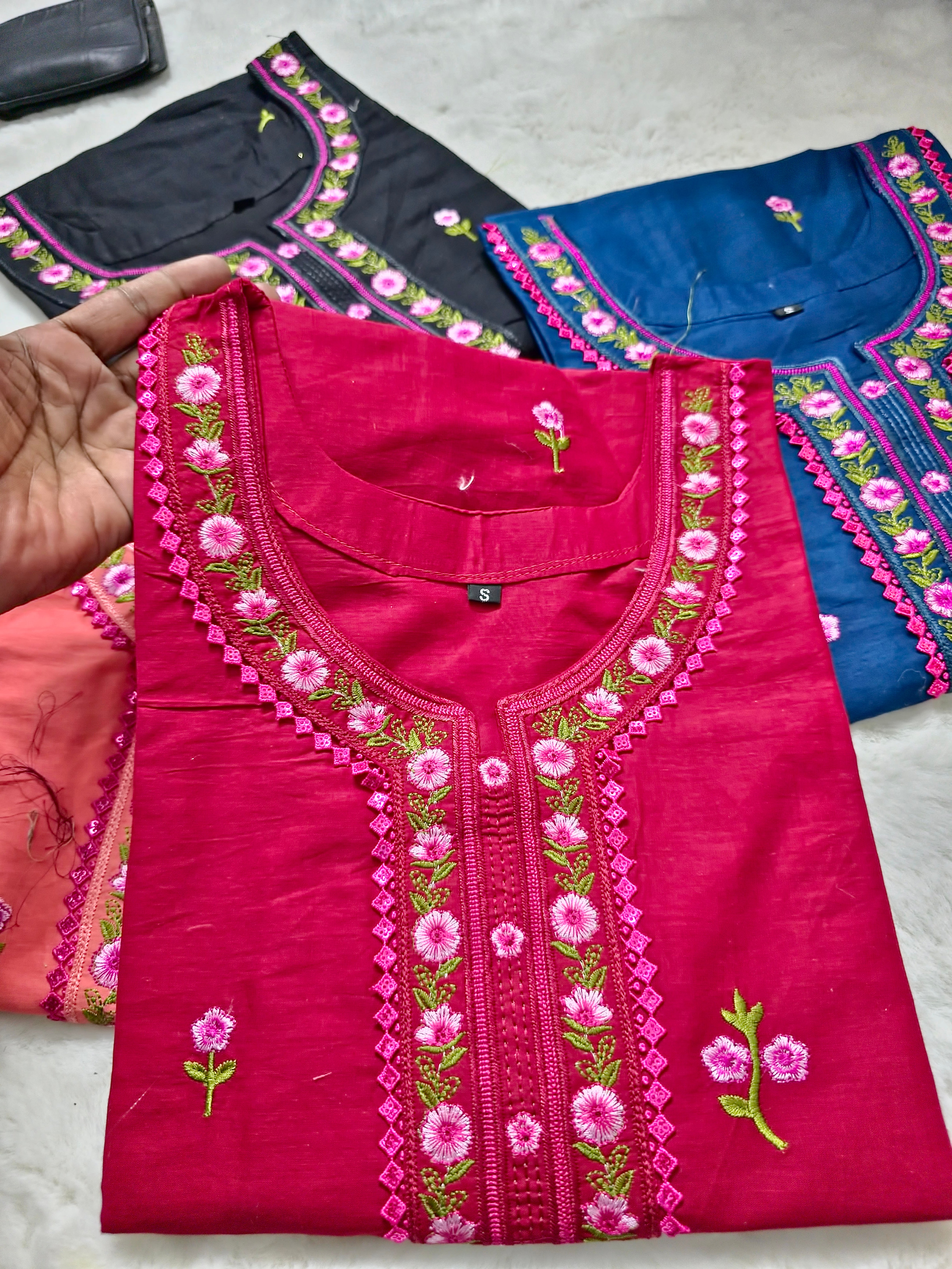 কলমিলতা টু-পিচ